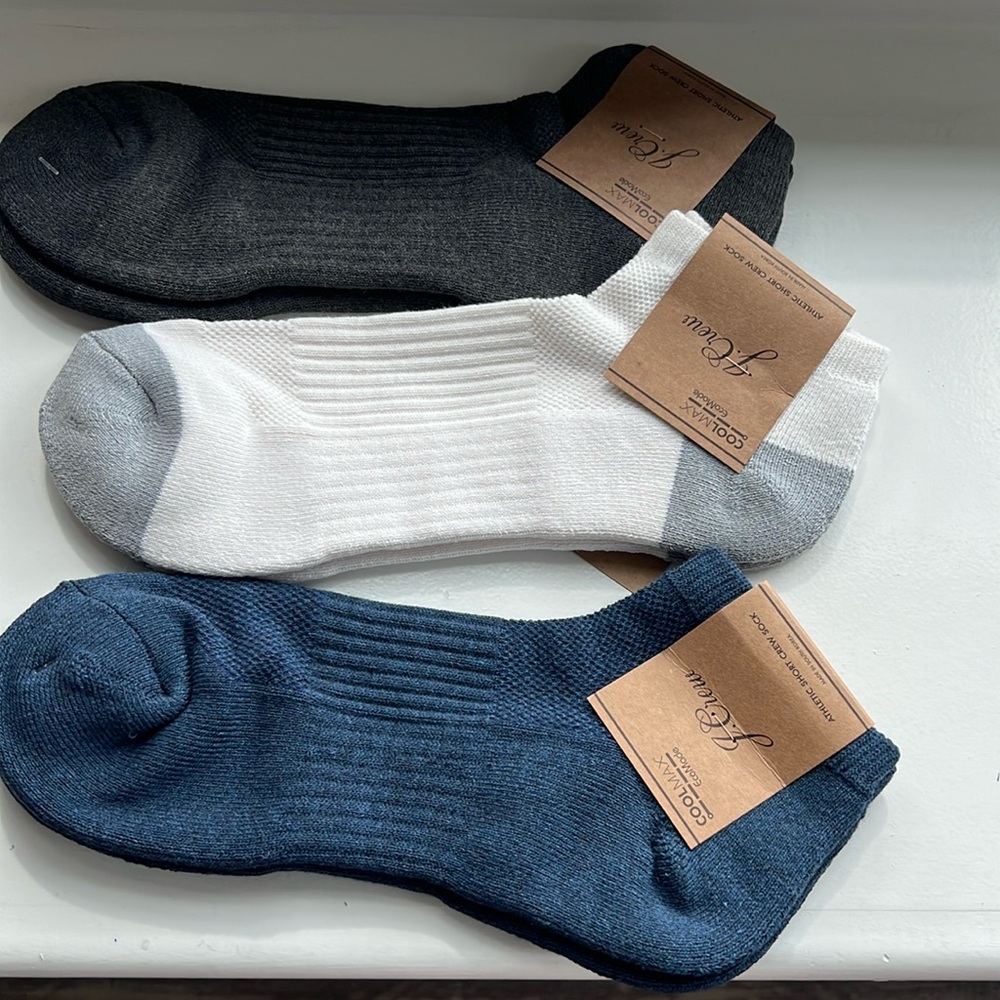J.Crew Athletic quarter crew socks one size